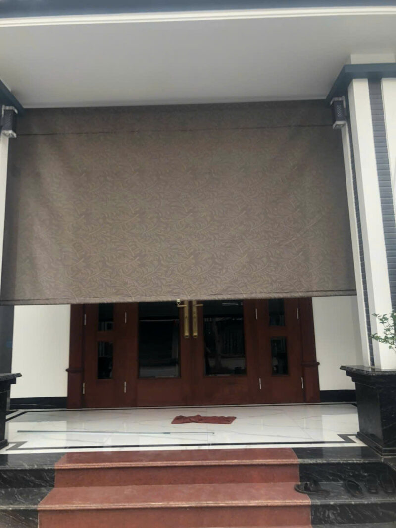Rèm bạt cuốn 04