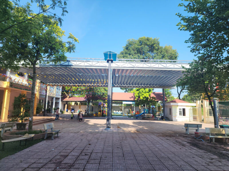Bạt xếp 02
